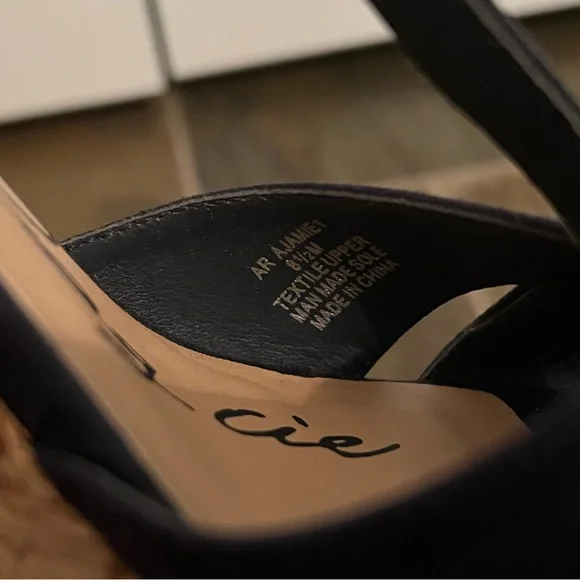 🌟WORN ONCE🌟 American Rag Jamie T-strap Platform Dress Sandals - Picture 4 of 4